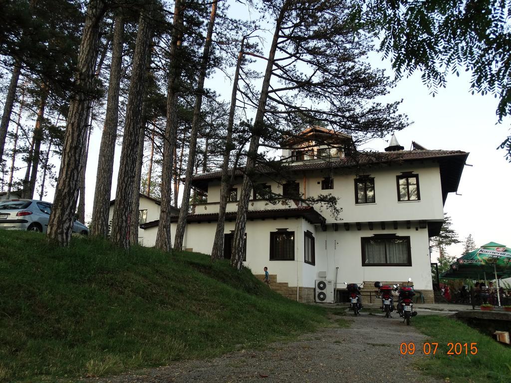 Complex Brashlyan Otel Tryavna Dış mekan fotoğraf